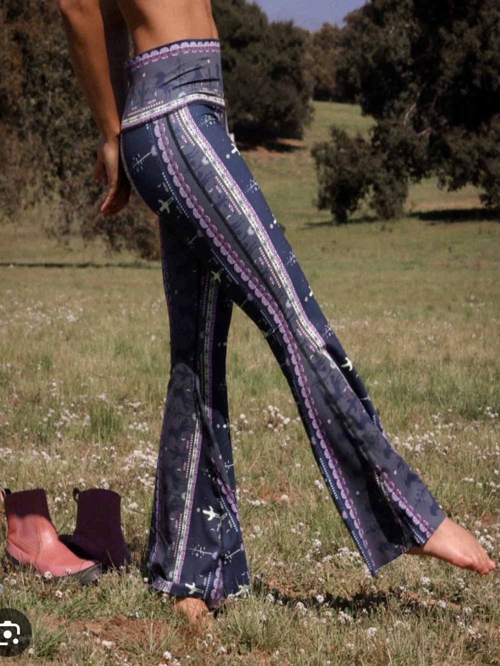 HTF Original Teeki Wild And Free Yoga Bell Bottom Pants